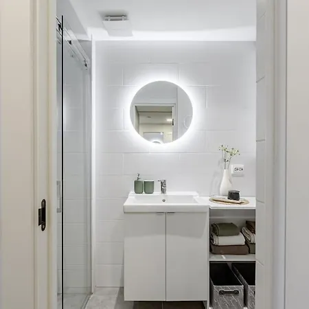 Modern Loft Walk To Center Fast Wi-fi * Wilna