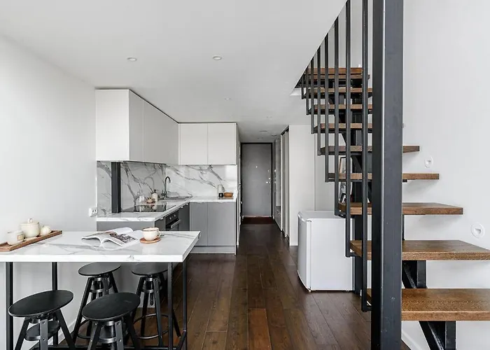 Modern Loft Walk To Center Fast Wi-fi * Wilno