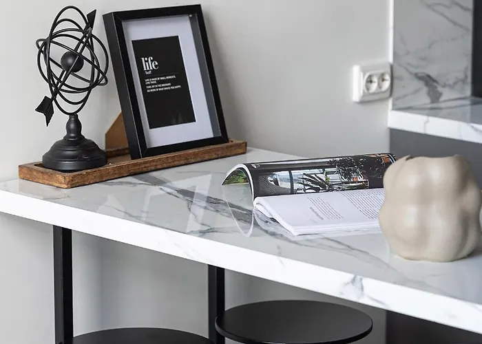 Apartament Modern Loft Walk To Center Fast Wi-fi