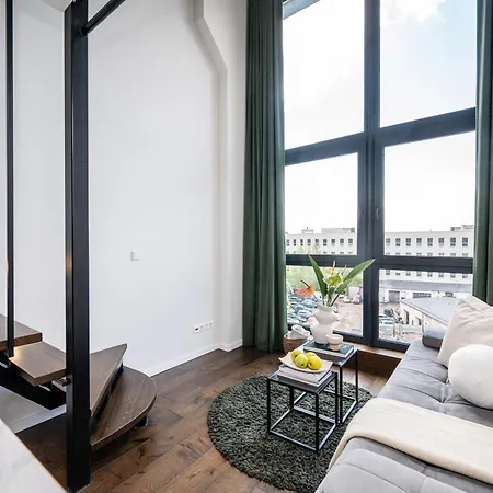 Modern Loft Walk To Center Fast Wi-fi 빌뉴스