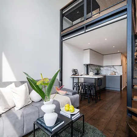 아파트 Modern Loft Walk To Center Fast Wi-fi 빌뉴스
